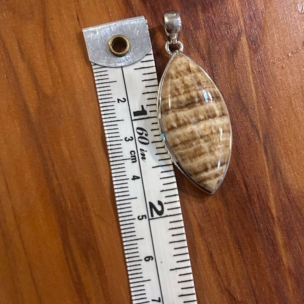 Aragonite Stone Pendant STS 925